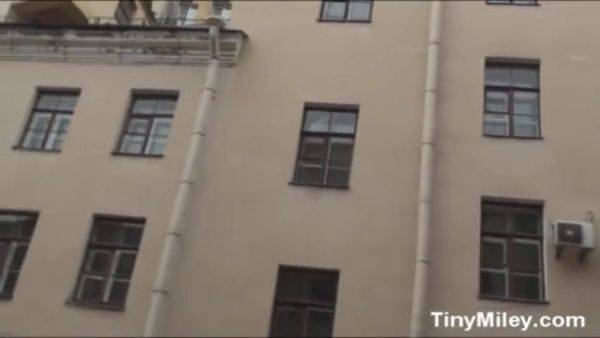 Play this uncensored video of : Teen showering naked in hotel room