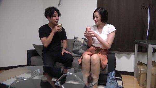 Enjoy watching the uncensored movie of : 0003948_Japanese_Censored_MGS_19min