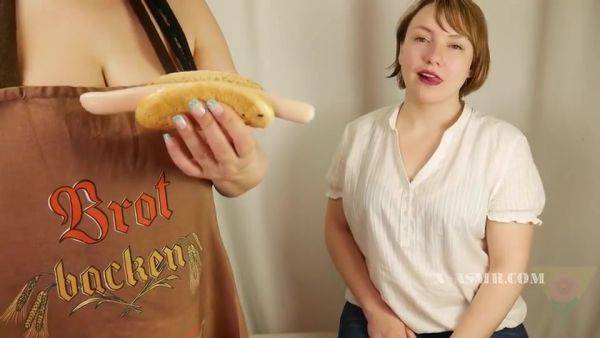 View this HD scene titled : I Dont Play League Booty, Im Pretty Sure Shes Big