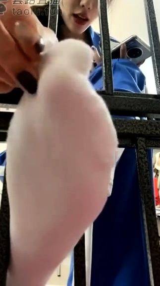 Stream uncut video named : Dominant Asian Girl's Nylon's Feet Punishment