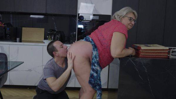 Granny blows the dick wet prior to fuck and swallow - xbabe.com on pornsfind.com