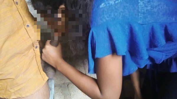 View the uncut clip called : Sri Lankan Outdoor Sex With Hansihotsex