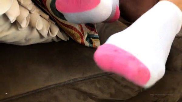 Watch HD video of : Foot Fetish porn vids from Amateur Trampling