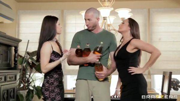 View the hardcore video : India Summer, Michelle Lay - Cum Inside!