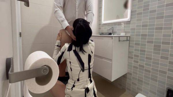 Watch the uncensored movie : I Tell The Restaurant Waiter That Ill Wait For Him In The Bathroom To Fuck Him And Give Him A Blowjob Until He Finishes Cumming 5 Min