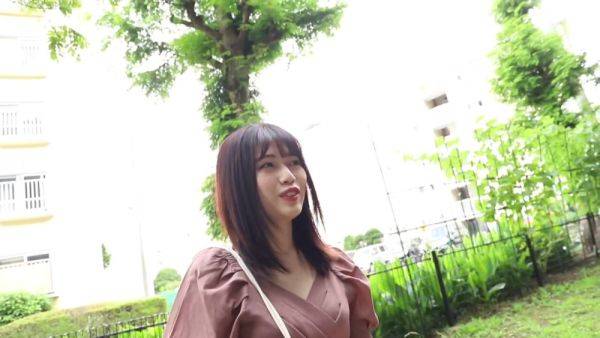 Play the HD video : 0002300_日本人女性が鬼パコされる人妻NTRのパコハメ