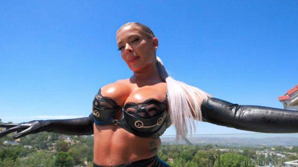 Stream this full scene called : Australia’s Big Booty Phenomenon Hayley Davies Is A Super Slut - Hardcore