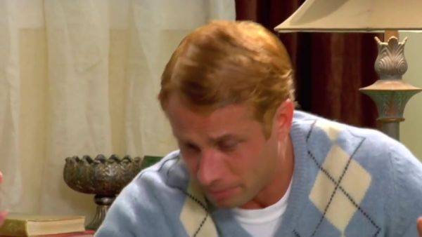 Watch this uncut movie : This Aint Happy Days Xxx - Dvdrip With Penny Flame, Riley Evans And Raquel Devine