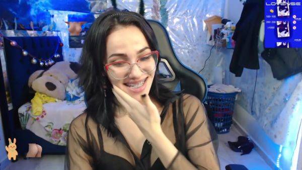 Watch the complete scene named : Brunette And Her Toys Have Close Up Masturbation Sex