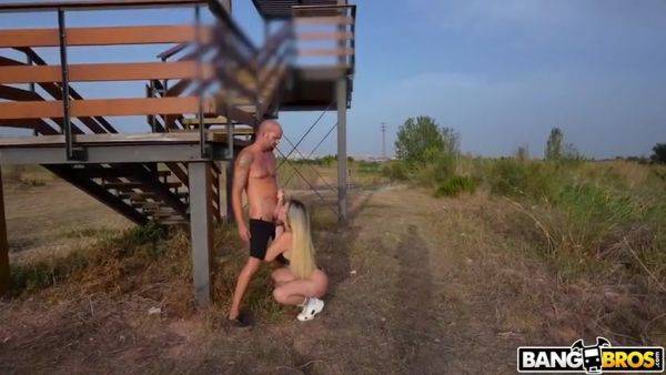 View uncensored video titled : Workouts, Love, And Public Sex With Public Bang And Kourtney Love