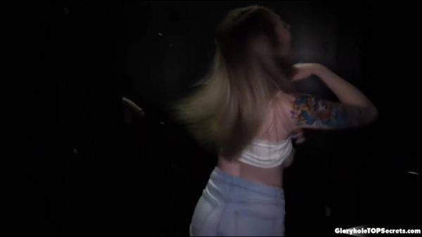 Play uncut video : An impressive 9 cumshots! Here are 4.