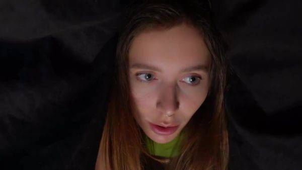 Stream this HD video titled : Ghomestory - Courier Delivered The Parcel And Cum In Th