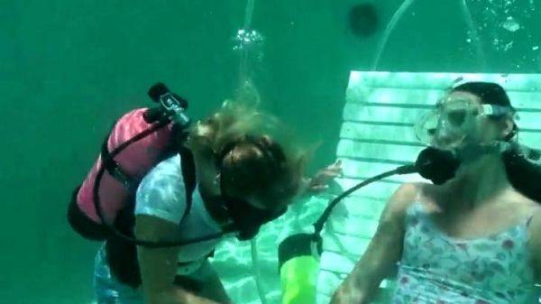 Scuba woman tied in chair underwater - drtuber.com on pornsfind.com