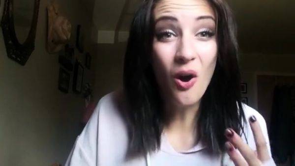 Play full scene : Petite x Kitten - Sph Surprising Your Roomate