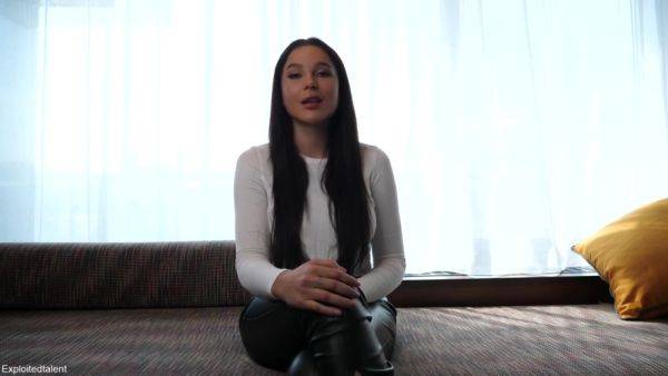 Watch the uncensored video of : Horny Sex Video Milf Just For You