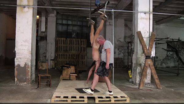 Galiel Swan endures flogging from dominant Sebastian Kane - drtuber.com on pornsfind.com