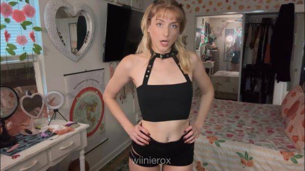 Play the HD clip named : Hot Mommy In Mommy Wiinierox Makes You Daddys Bitch With Virtual Kissing & Cei