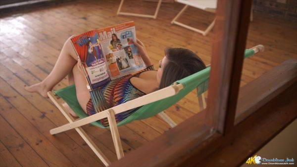 Stream uncut clip : Charlie Rose in Window Wank - DownblouseJerk