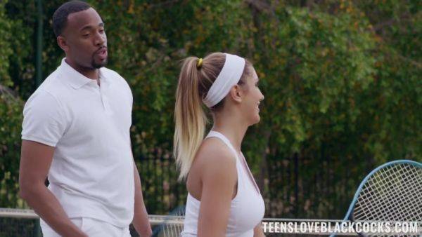 View the hardcore clip titled : August 2