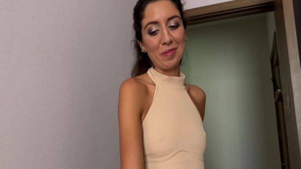 Stream the uncensored movie : The Whore Received A Rough Double Blowjob And Fucking From A Guy And His Friend - 1.183