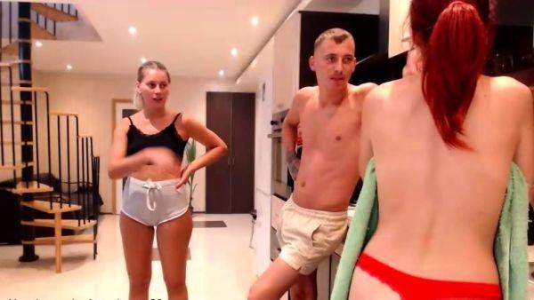 View the uncut clip titled : aly_alyce Chaturbate nude cam porn video