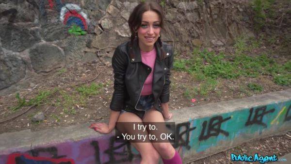 Enjoy watching this uncut video : Jade Amor - Why Not In Public