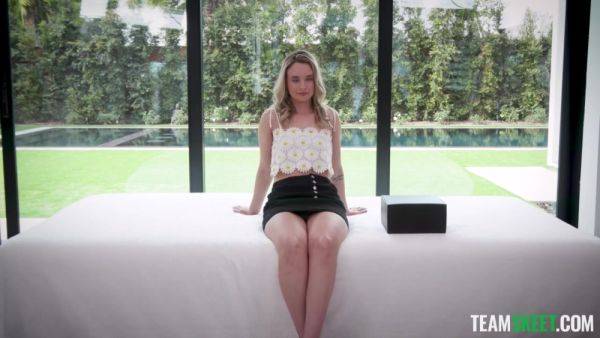 Stream the uncut movie called : Khloe Kingsley - First Casting