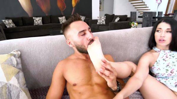 Play uncut clip named : Alex Coal - Sweet Black Hair Babe