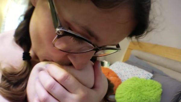 Play HD scene called : Kcupqueen - - A Titty Slappin Squirtin Good Time