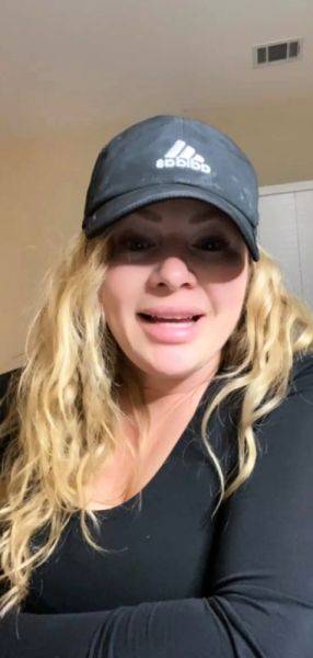 Watch the uncut clip titled : notyouraverage hi honey just winding down from my day