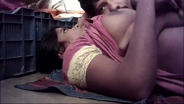 Watch uncut movie titled : Indian Wife Big Boobs Suking And Kiss