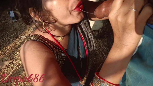 Watch this uncensored video called : Bhabhi Ki Khet Me Chufayi The Indian Housewife Sex In Field
