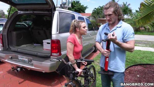 Enjoy watching this HD movie titled : Aubrey Sinclair's Assistance / 27.8.2017