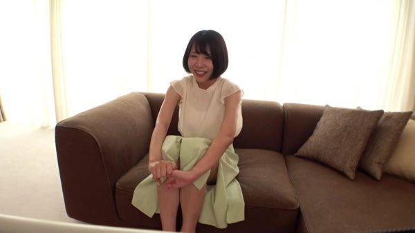 Enjoy watching this complete clip of : 0002994_日本人女性がパコパコMGS19分販促