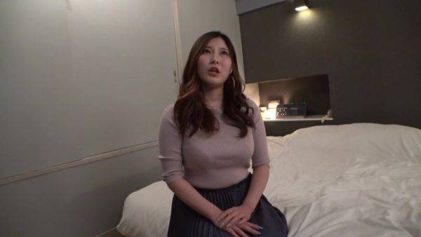 Enjoy watching the uncut movie of : 0003076_爆乳ポッチャリの日本人の女性がパコパコ販促MGS１９分動画