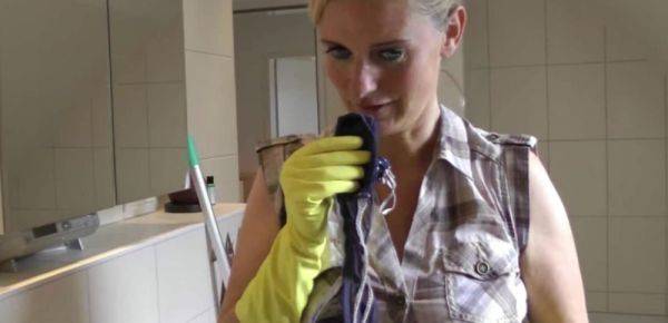 Fucked the horny cleaning lady - this is how household work works - inxxx.com - Germany on pornsfind.com