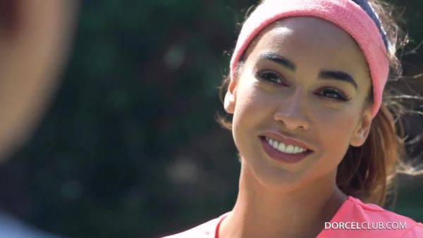 Watch the full scene named : Mariska Indecent