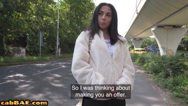 Play this uncut video named : Inked taxi babe fucked in car outdoor for special discount