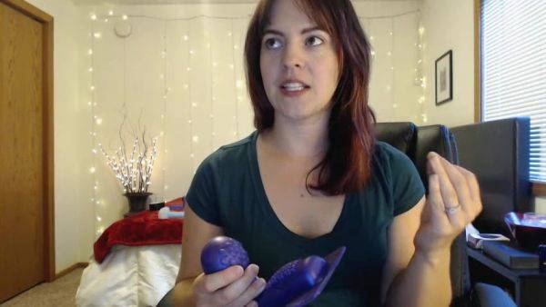 Enjoy watching this HD video called : Toy Review Sybian Sex Machine Attachment G-egg