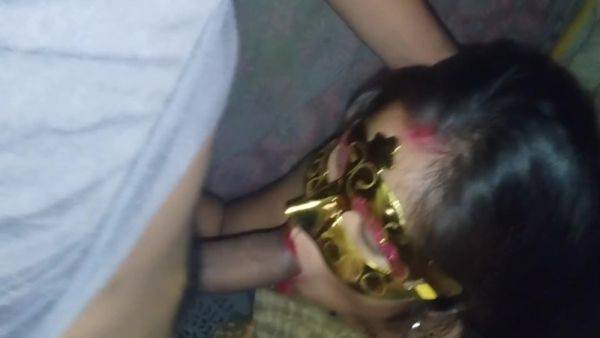 Play HD video named : Indian Village Bhabi Ko Ke Chuda With Pat A