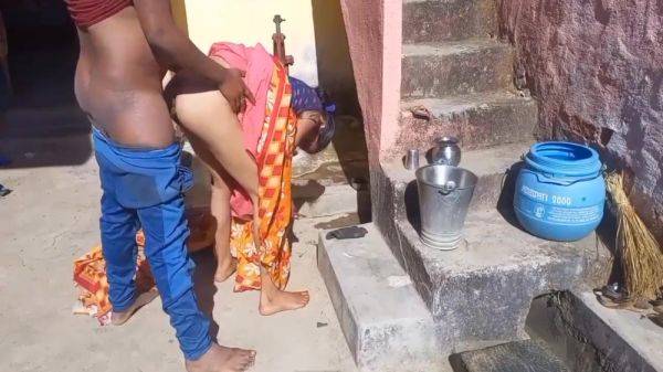 View uncut video : Deshi Village Bhabhi Outdoor Hindi Sex