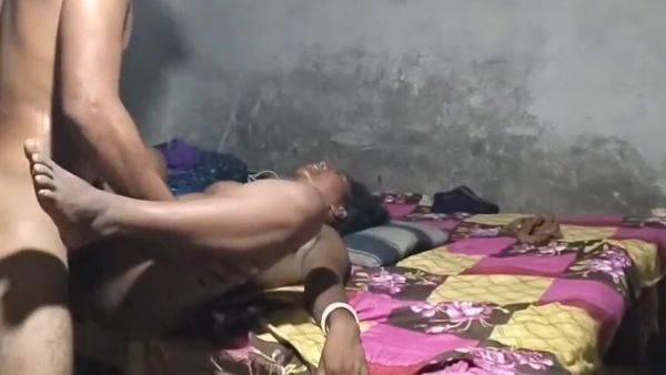 Watch this hardcore movie called : Bhabi Ka Jobor Dust Chuday