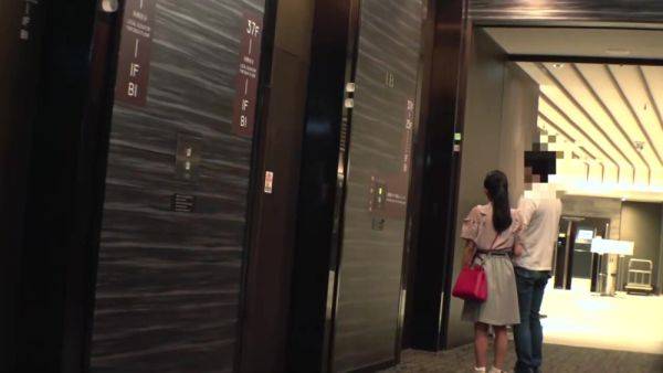 View the full movie named : 0002713_Japanese_Censored_MGS_19min