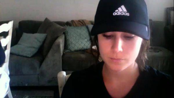 View full scene titled : Hottest brunette solo webcam masturbation 2