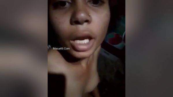 Play uncut video titled : Today Exclusive-desi Girl Shows Her Boobs And Pussy