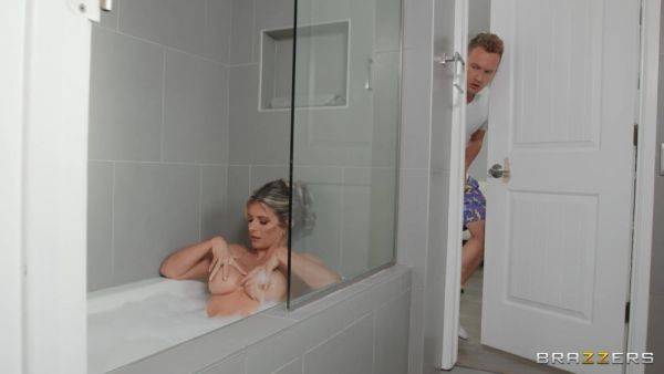 Spicy sex treat for mommy after the needy stepson spies on her in the tub - xbabe.com on pornsfind.com