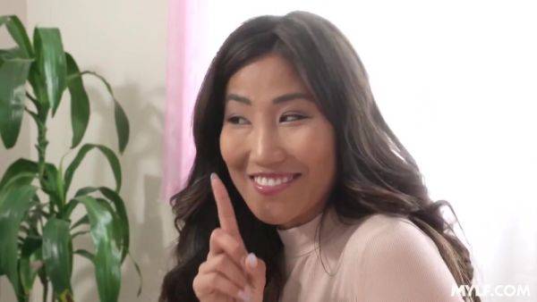 Watch this HD video of : The Secret to Pleasure - MYLF