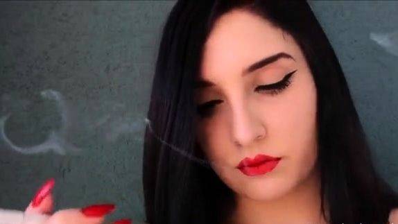 Enjoy watching uncut video of : Matriarch Malice - Liquid Black Latex Smoke