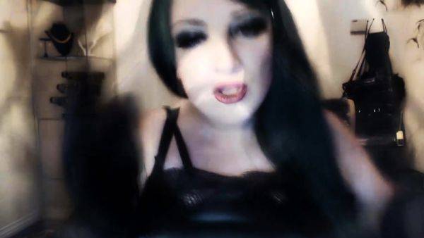 View hardcore movie titled : Ellechemy – LUCID DREAMER