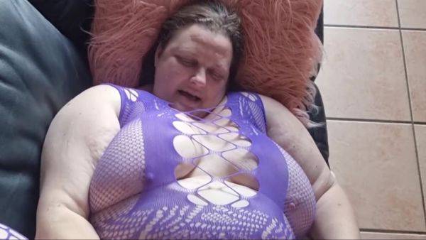 View this complete movie titled : Happy Wife Happy Life